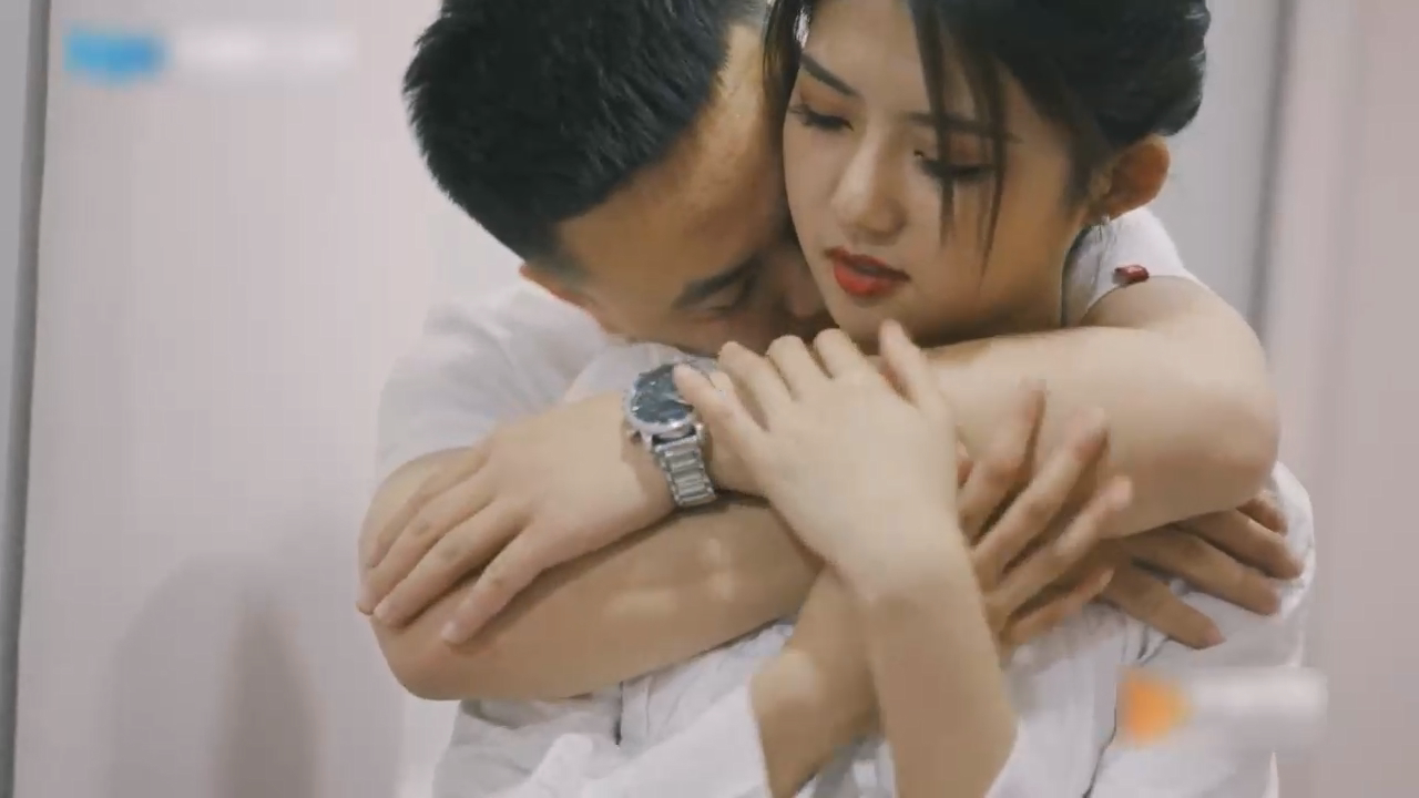 【乐播传媒】出轨少妇-董小宛.jpg
